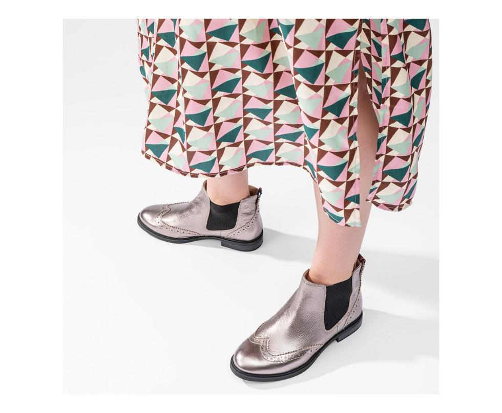 Hush Puppies Bailey Chelsea Boot Dachshund Leather | Women Boots