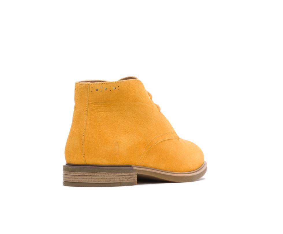 Hush Puppies Bailey Chukka Boot Golden Sun Suede | Women Boots
