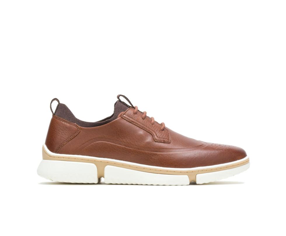 Hush Puppies Bennet Wingtip Oxford Cognac Leather | Men Sneakers