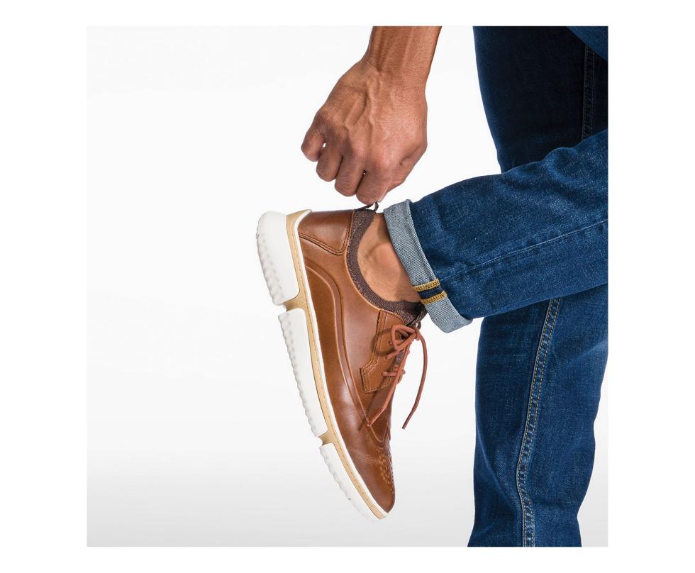 Hush Puppies Bennet Wingtip Oxford Cognac Leather | Men Sneakers