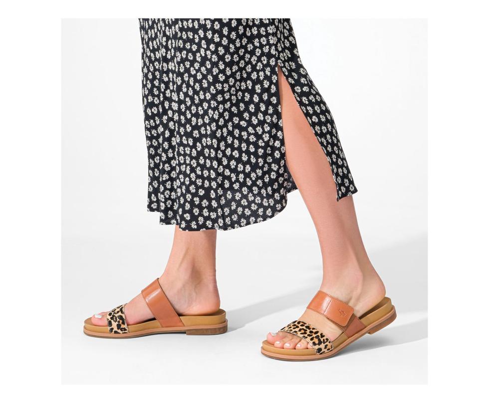 Hush Puppies Lilly 2 Band Slide Black Leather | Women Sandals