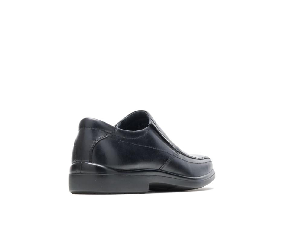 Hush Puppies Rainmaker Black Leather | Men Slip-Ons